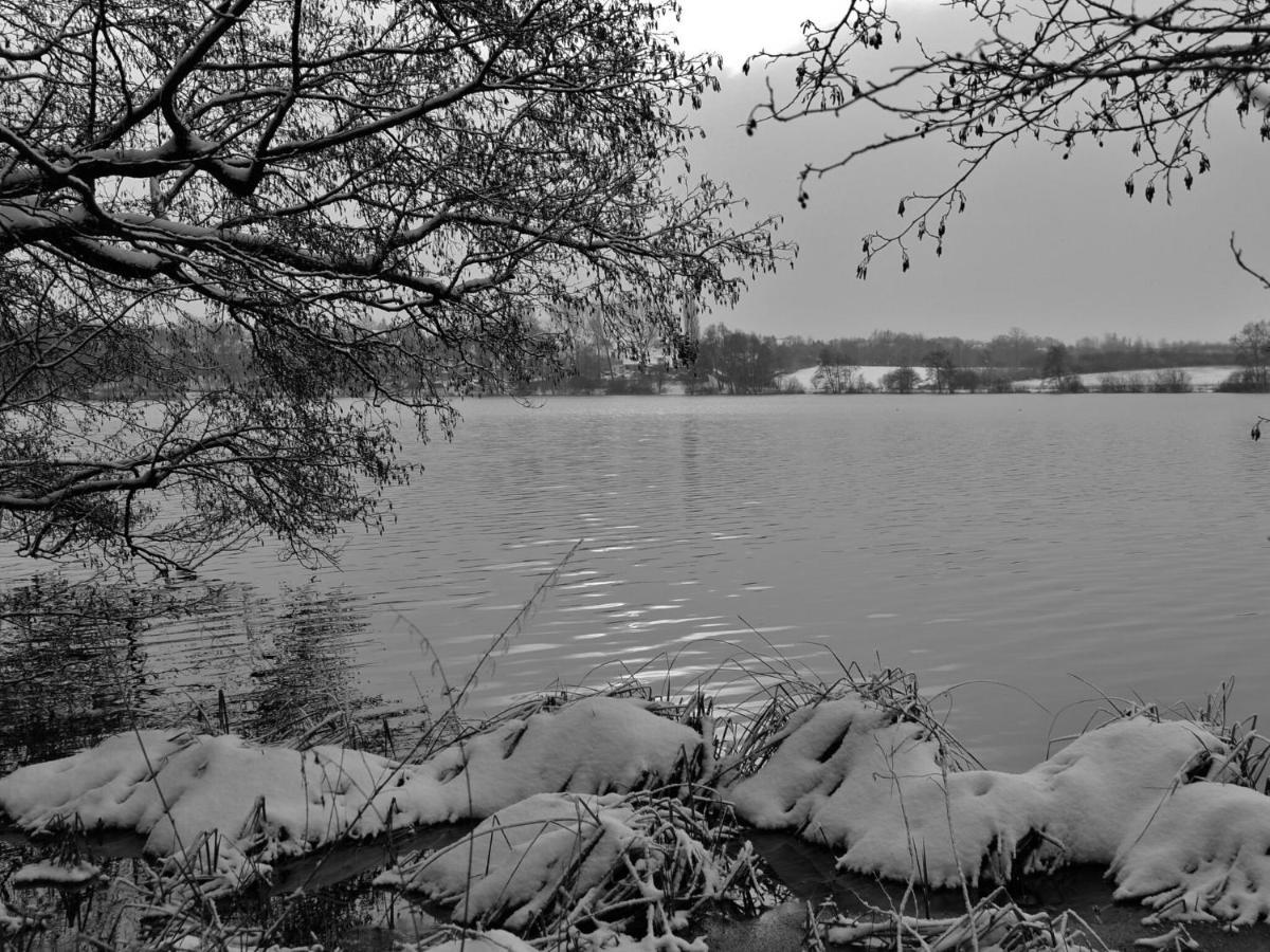 Flat In Eutin On The Kleiner Eutiner See Lake Exteriér fotografie