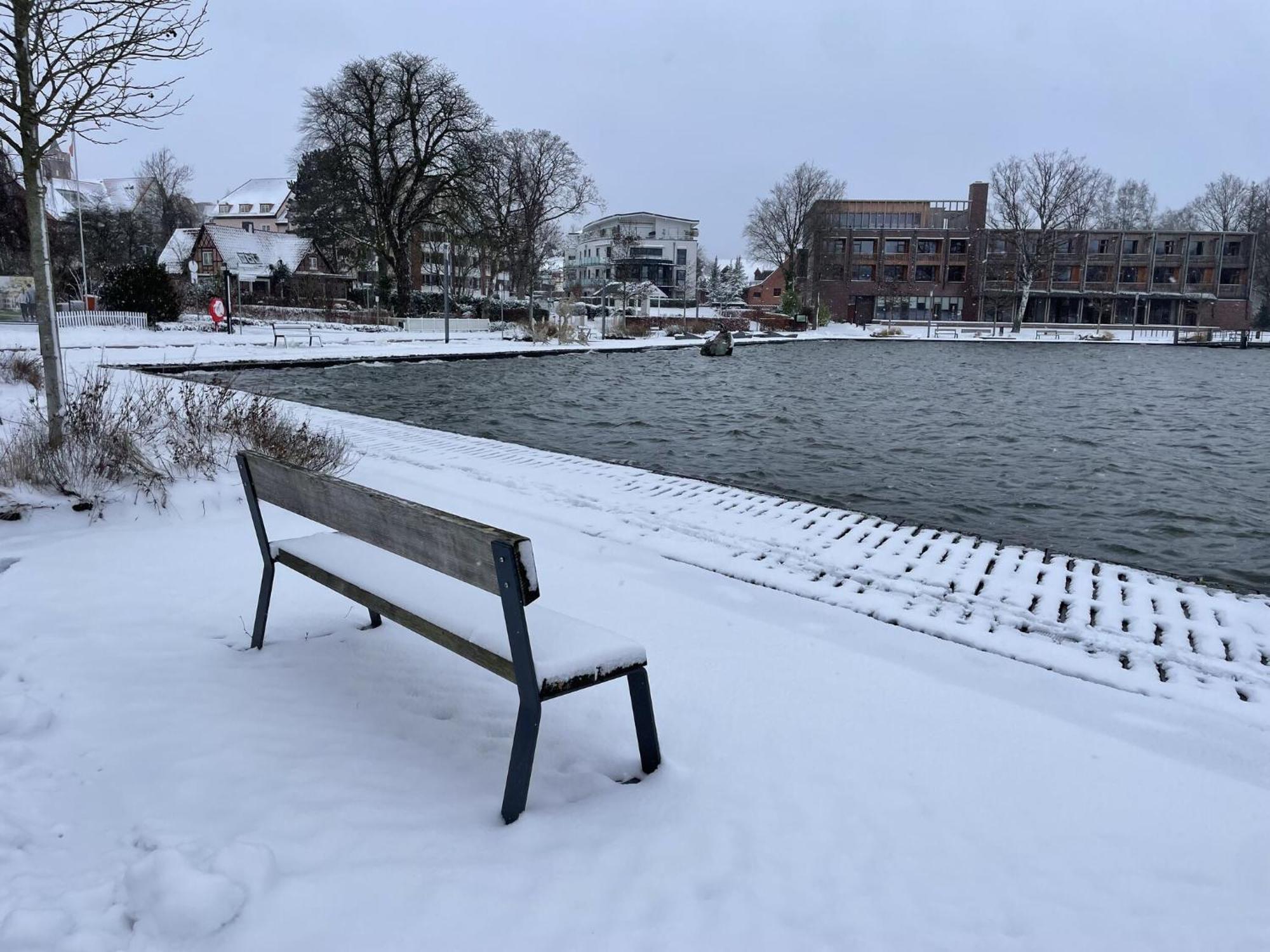 Flat In Eutin On The Kleiner Eutiner See Lake Exteriér fotografie